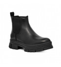 UGG Ashton Chelsea Black