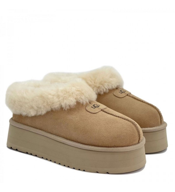 UGG Platform Slipper Sand