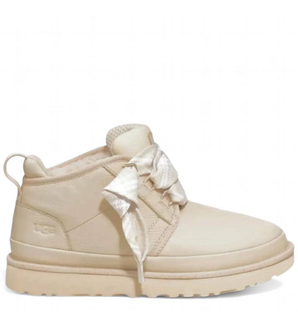 UGG Neumel FT White Leather